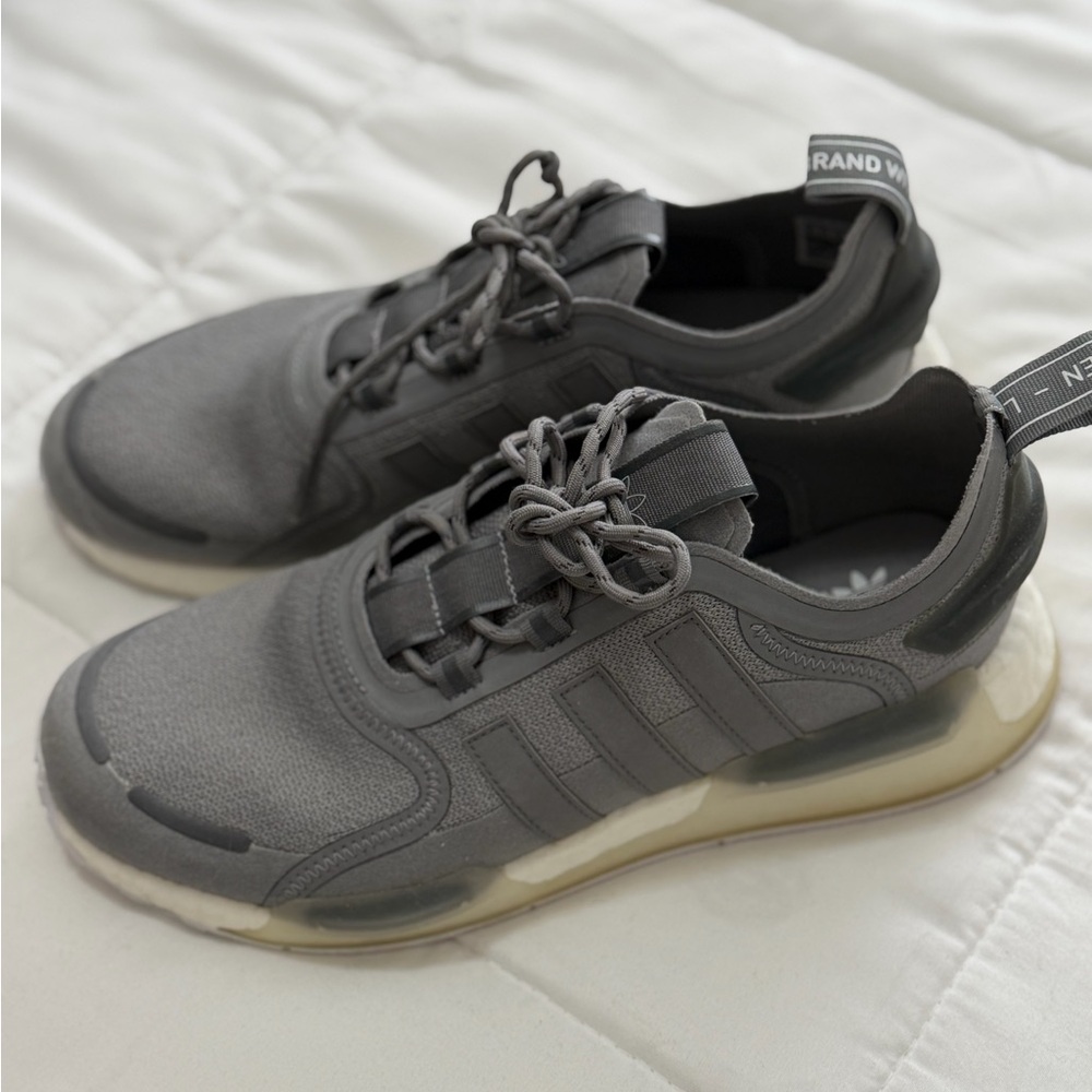 Adidas Sneakers - Picture 2 of 6